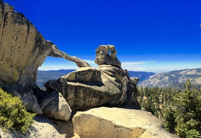 Yosemite family hiking