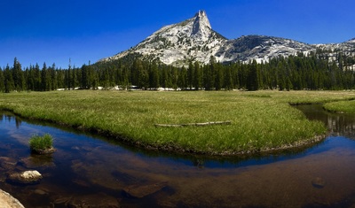 Hiking tours in Yosemite's high country